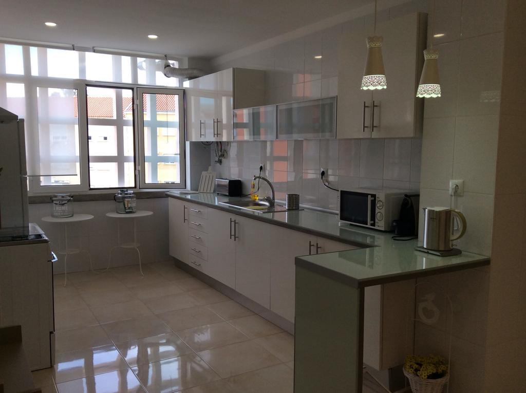 4U Lisbon IV Guesthouse Airport Bagian luar foto