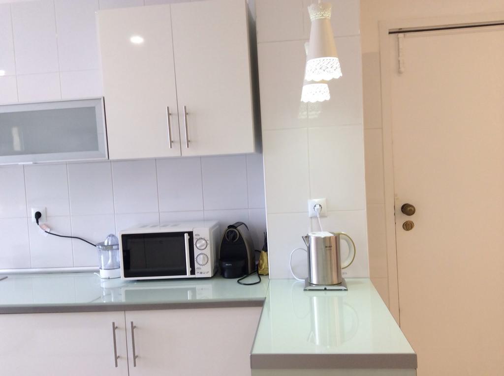4U Lisbon IV Guesthouse Airport Bagian luar foto