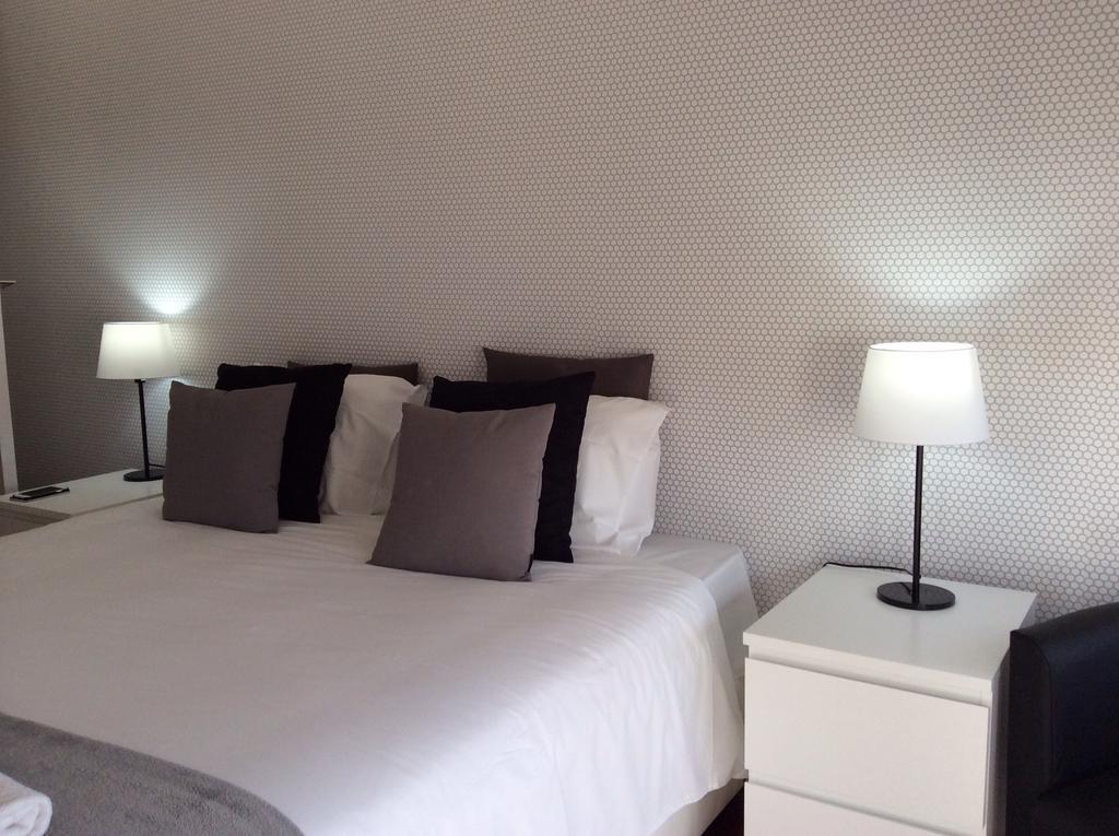 4U Lisbon IV Guesthouse Airport Bagian luar foto