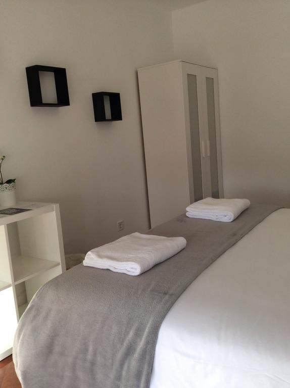 4U Lisbon IV Guesthouse Airport Bagian luar foto